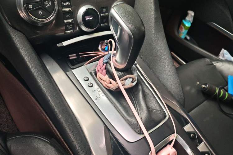 Used DS 5 2014 1.6T Luxury Edition THP160