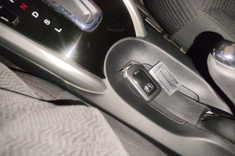 Used Honda Crider 2016 1.8L CVT Luxury Edition Vehicle Key
