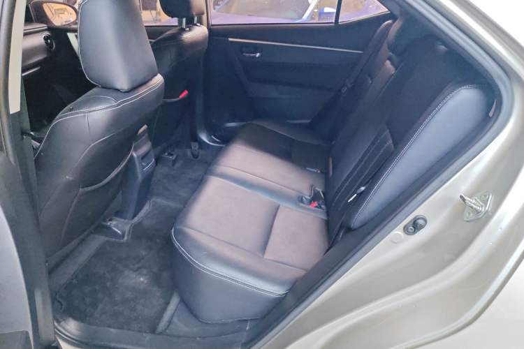 Used Toyota Corolla 2017 Revised Version 1.2T S-CVT GL-i