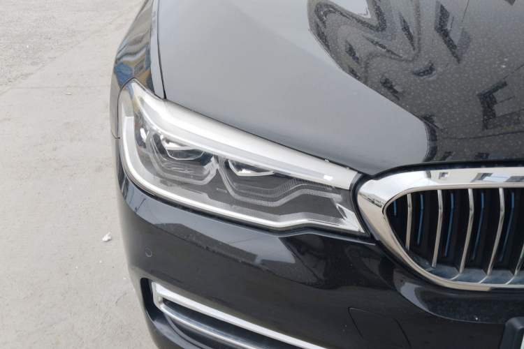 Used BMW 5 Series New Energy 2019 530Le Pioneer Edition Right Front Headlight