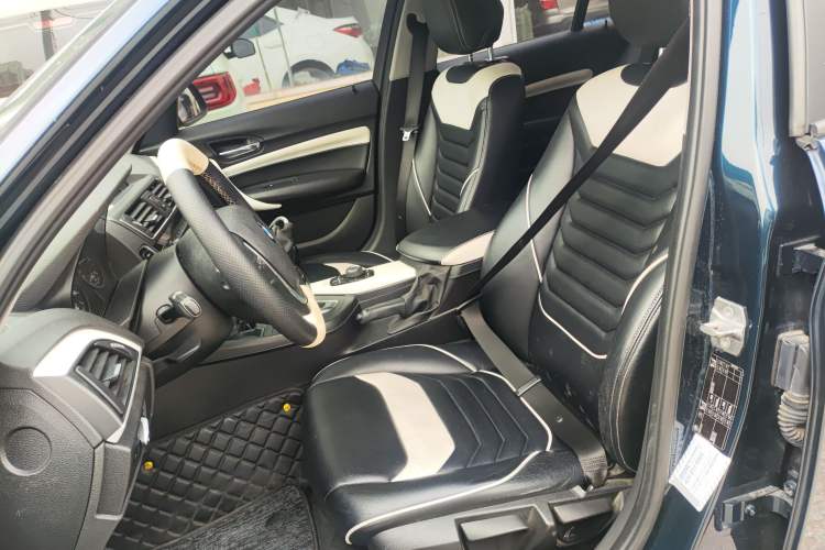 Used BMW 1 Series (Import) 2015 118i Urban Design Package