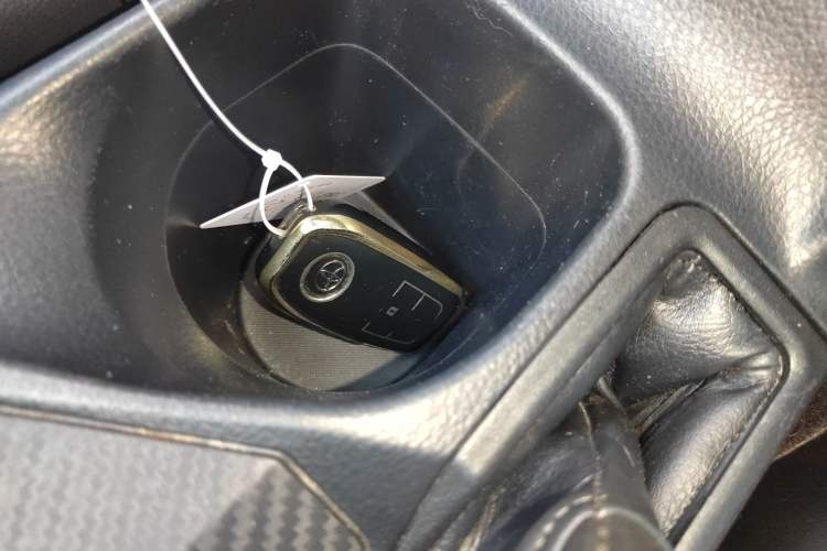 Used Toyota RAV4 2015 2.5L Automatic 4x4 Elite Edition