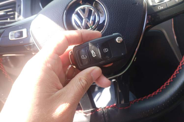 Used Volkswagen Lavida 2017 1.6L Automatic Comfort Edition