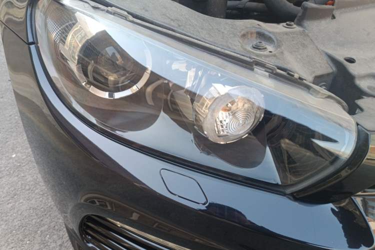 Used Volkswagen Scirocco 2011 R 2.0TSI Right Front Headlight