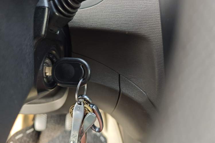 Used Wuling Hongguang 2014 1.5L S Standard Version
