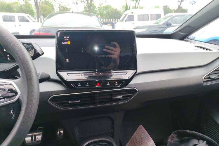 Used Volkswagen ID.3 2023 Upgraded Model Pure Intelligent Enjoyment Version Audio And AC Panel