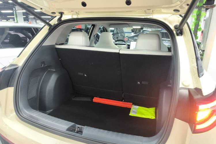 Used Geely Galaxy Geome 2025 UP 410km Exploration+ Edition