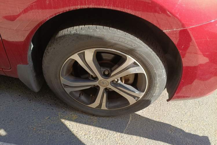 Used Nissan Tiida 2019 1.6L CVT Smart Drive Version China VI Standard