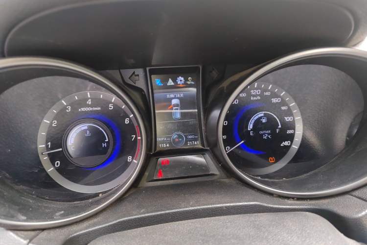 Used CHANGAN CS75 2017 Shangkui Edition 1.5T Manual Fengxiang Model