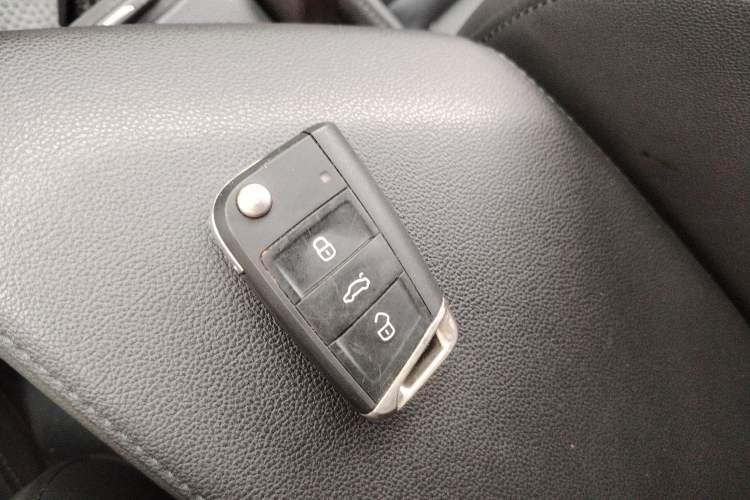 Used Volkswagen Sagitar 2020 200TSI DSG Comfort Version China VI Standard
