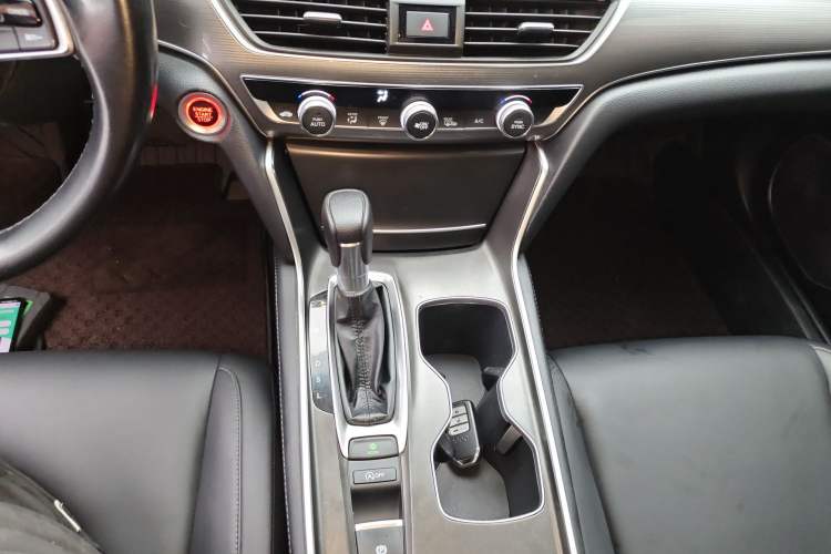 Used Honda Accord 2018 260TURBO Elite Edition China VI Gear Lever