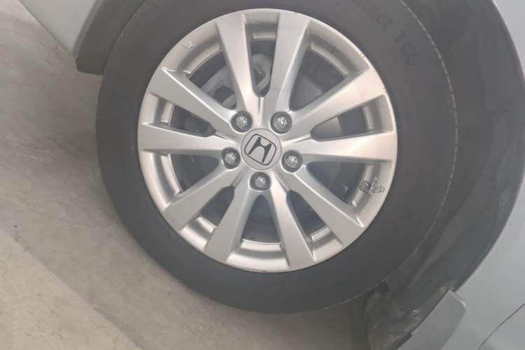 Used Honda Civic 2013 10th Anniversary 1.8L Automatic Luxury Edition Exterior 4