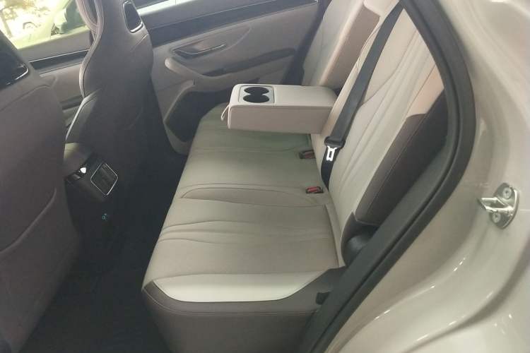 Used BYD Song PLUS New Energy 2025 DM-i 160KM Flagship Model
