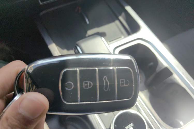 Used Chery Explore 06 2023 YUEYE Edition 1.6T Four-Wheel Drive Adventure Vehicle Key