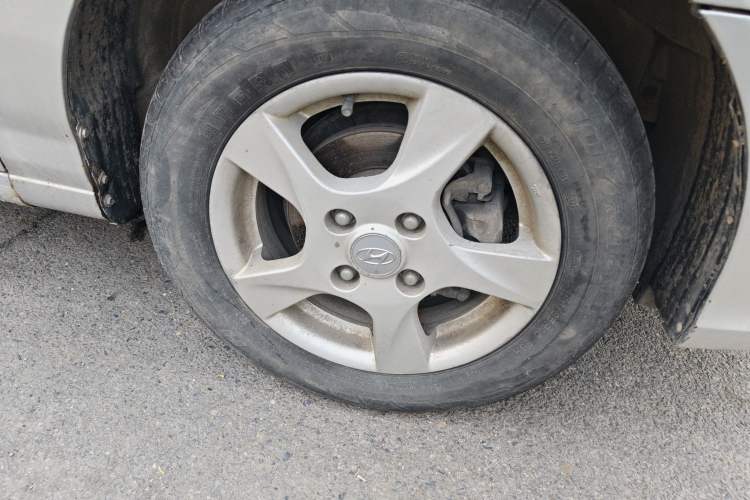 Used Hyundai Elantra 2011 1.6L Manual Comfort Version