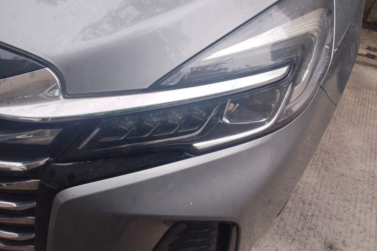 Used Buick GL8 2023 Land Executive Class Smart Enjoyment Model Left Front Headlight