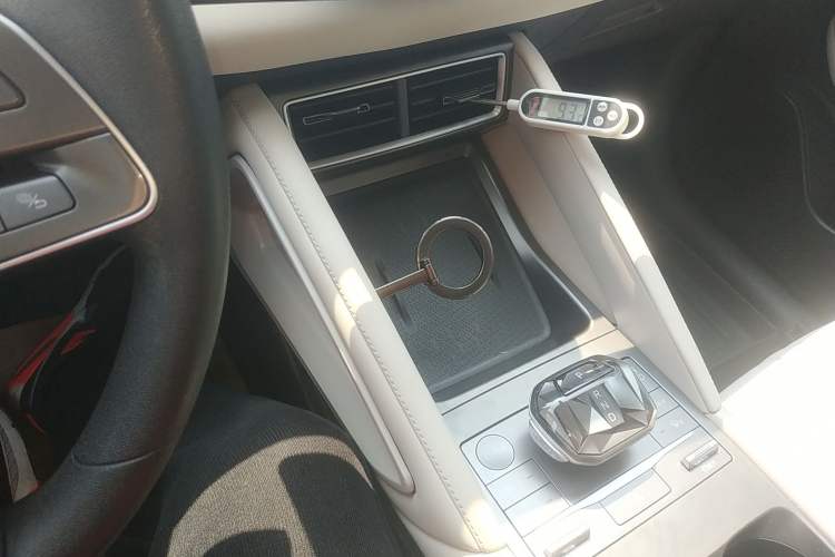 Used BYD Yuan UP 2024 301KM Leading Edition Gear Lever