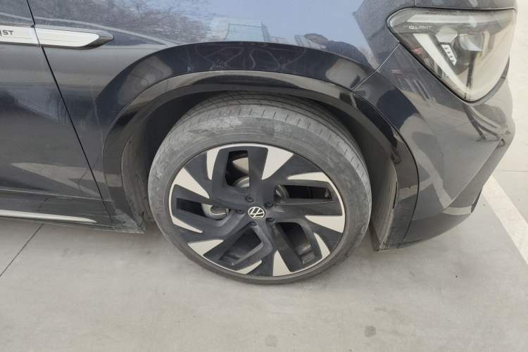 Used Volkswagen ID.6 CROZZ 2021 First Edition