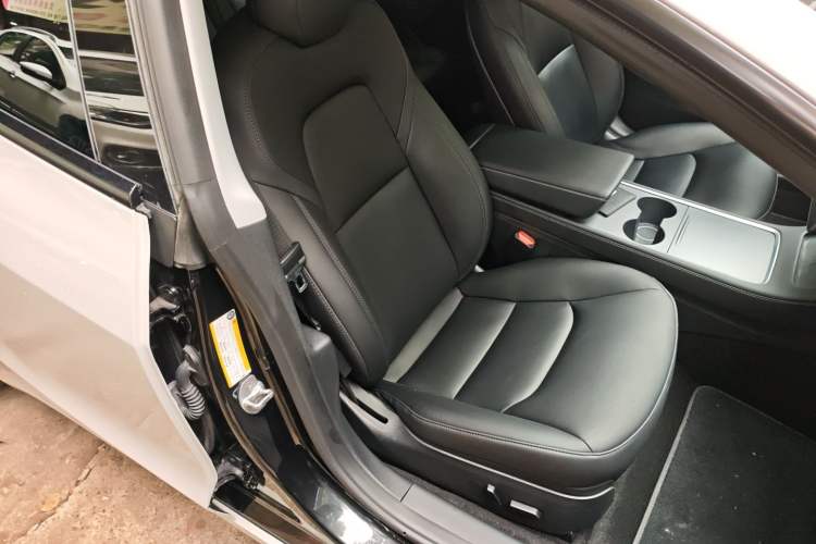 Used Tesla Model 3 2022 Rear-Wheel-Drive Version