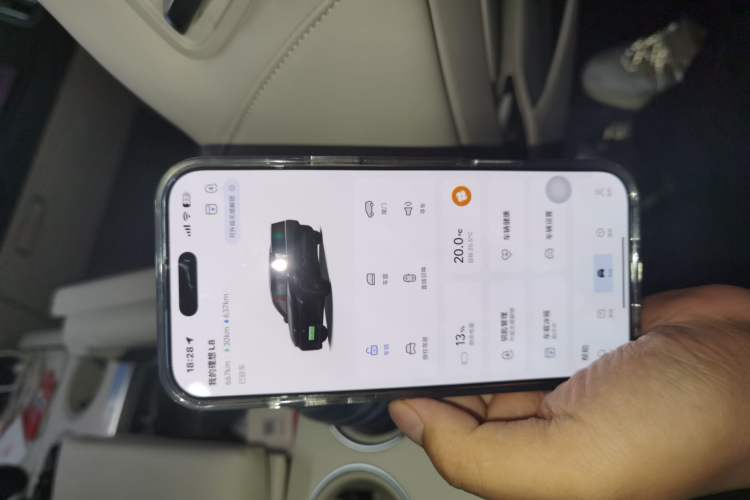 Used Li Auto L8 2025 Max Smart Refresh Edition
