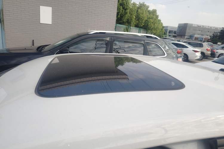 Used Volkswagen Lavida 2024 300TSI DSG Full-Comfort Edition