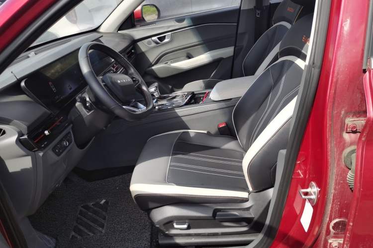 Used Baojun RC-6 2019 1.5T CVT 24-Hour Online Prestige Edition
