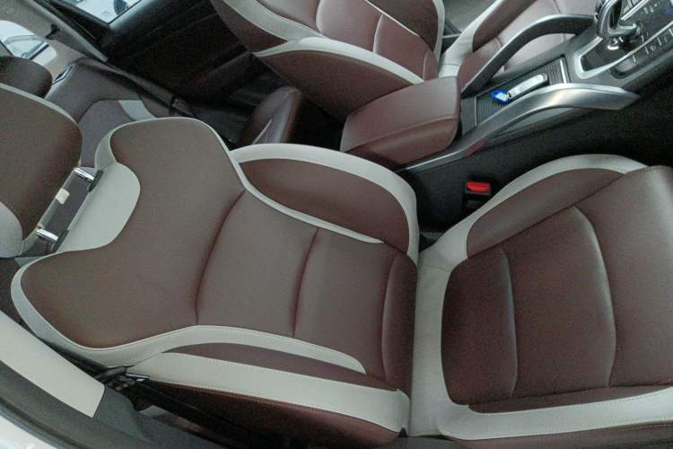 Used Geely Auto Emgrand X7 Sport 2022 1.8TD DCT Zhiya Trim Right Front Seat