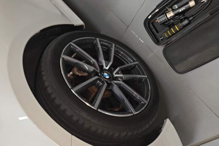 Used BMW 3 Series 2023 325Li M Sport Package