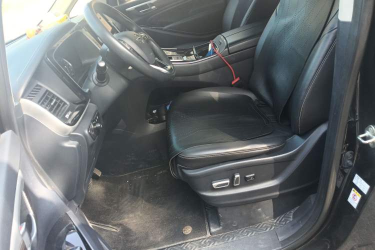 Used GAC Trumpchi M8 2021 Lingxiu Series 390T Deluxe Edition Left Front Seat