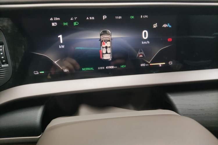 Used Denza D9 2022 DM-i 970 Four-Wheel Drive Flagship Model