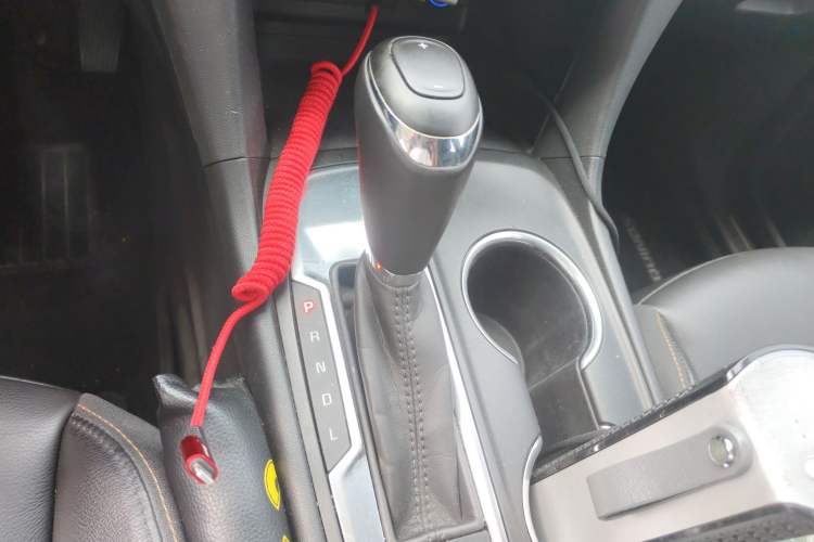 Used Chevrolet Equinox 2019 535T Automatic YuJie Edition China VI
