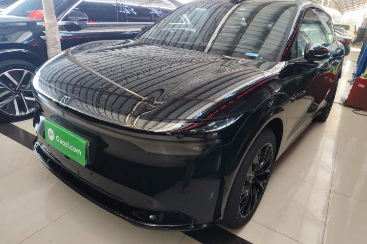 Used Zeekr 7X 2025 100 kWh Long-Range Rear-Wheel Drive with Intelligent Driving Features