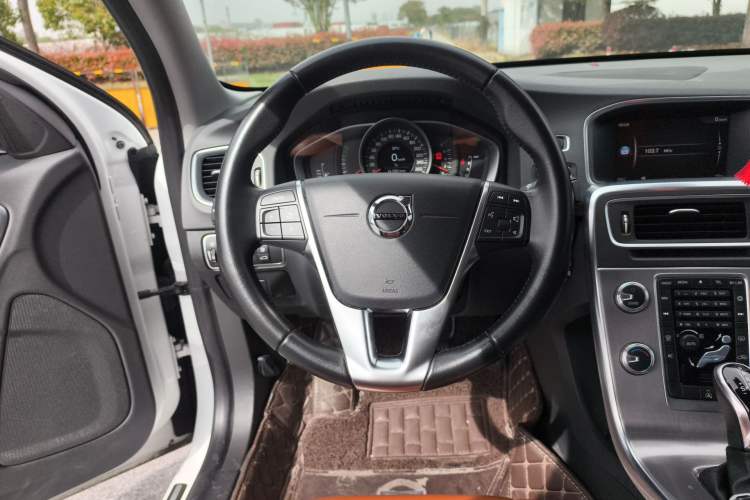 Used Volvo S60 2019 S60L T3 Intelligent Upgrade Edition
