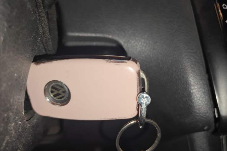 Used Volkswagen Polo 2016 1.6L Automatic Comfort Model Vehicle Key