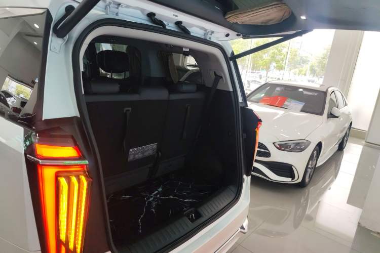 Used GAC Trumpchi M8 2024 Master Series 400T Ultimate Edition
