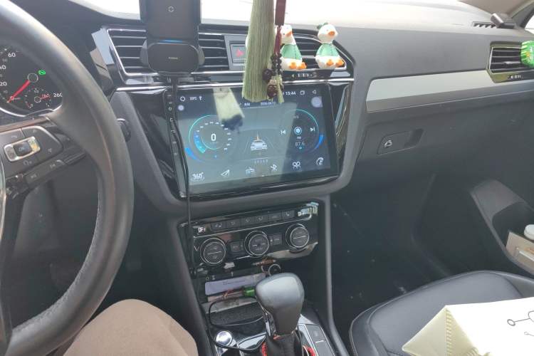 Used Volkswagen Tiguan L 2018 380TSI Automatic All-Wheel Drive Luxury Edition