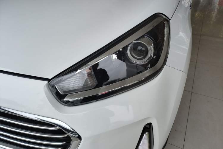 Used Kia KX3 2017 1.6L Automatic Aozun Edition
