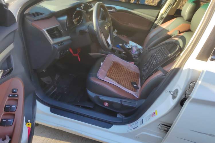 Used BYD G5 2014 1.5TI Manual Luxury Edition
