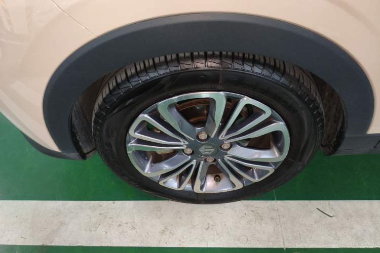 Used Leapmotor T03 2022 Special Edition Left Front Wheel Hub