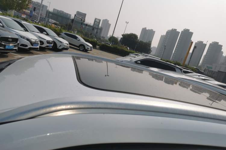 Used Wey VV6 2020 2.0T Two-Wheel Drive Smart Enjoyment+
