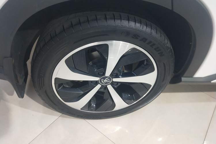 Used BYD Song PLUS New Energy 2021 EV Deluxe Model Right Rear Wheel Hub