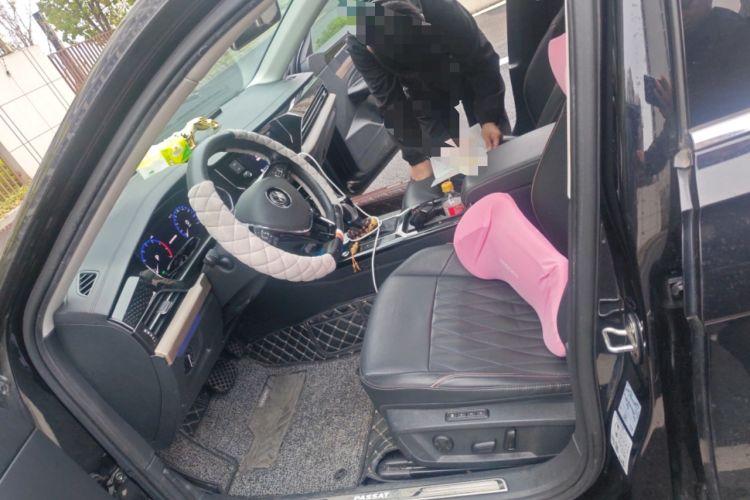 Used Volkswagen Passat 2019 330TSI Luxury Edition China VI Standard Left Front Seat