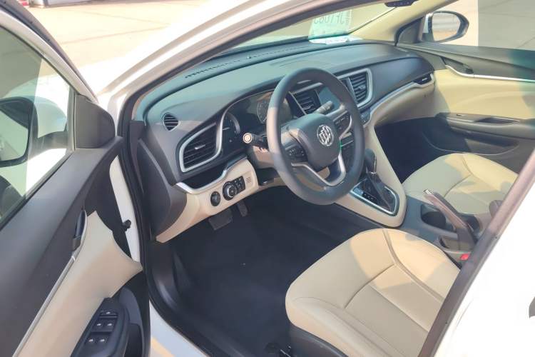 Used Buick GT 2019 15T Dual-Clutch Connected Elite Model China VI