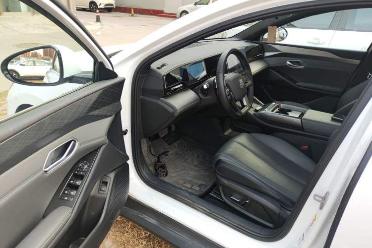 Used BYD Qin L 2025 EV 545KM Beyond Version
