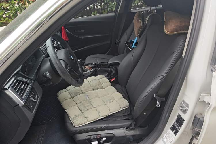 Used BMW 3 Series 2017 320Li Fashion Model
