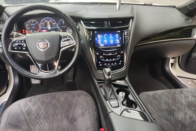 Used Cadillac CTS 2014 28T Leading Model