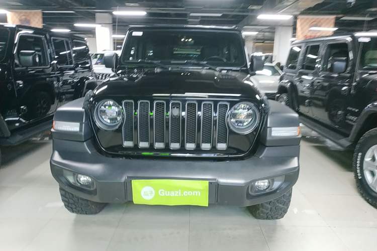 Used Jeep Wrangler 2019 2.0T Rubicon Four-Door Version China VI Emission Standard