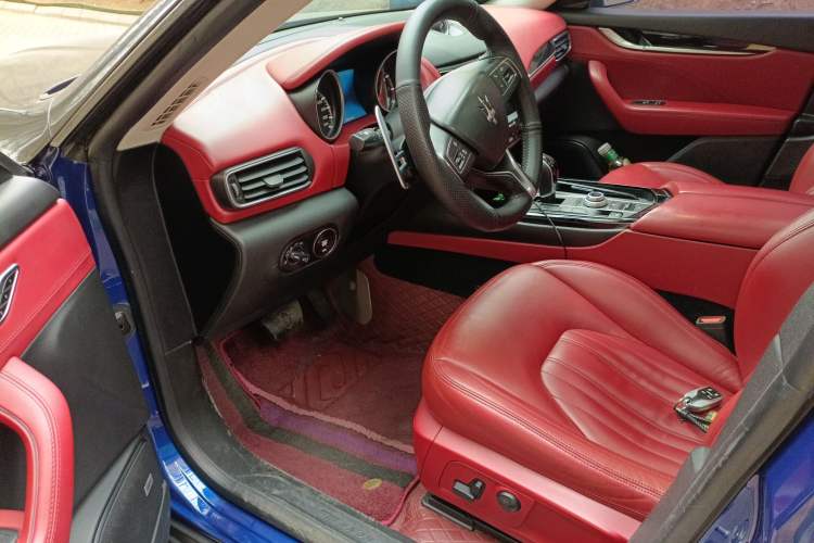 Used Maserati Levante 2018 3.0T Standard Edition Driver Seat