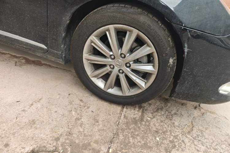 Used Lexus ES 2010 240 Luxury Edition Right Front Wheel Hub