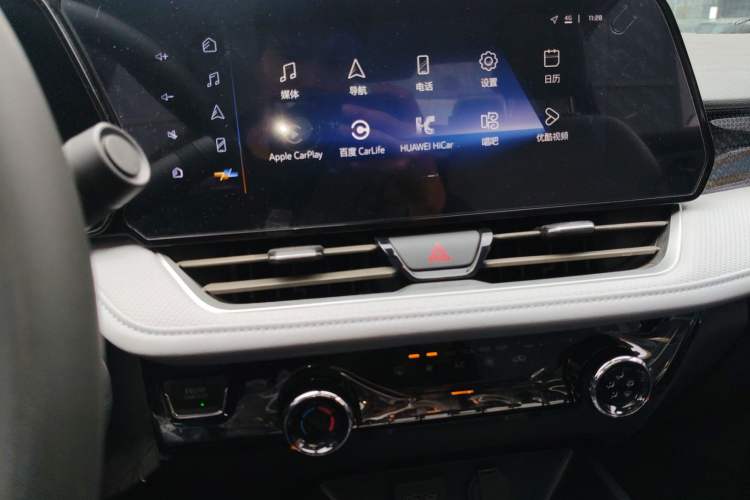 Used Chevrolet Monza 2023 1.5L Dual-Clutch Enjoyment Edition Audio And AC Panel